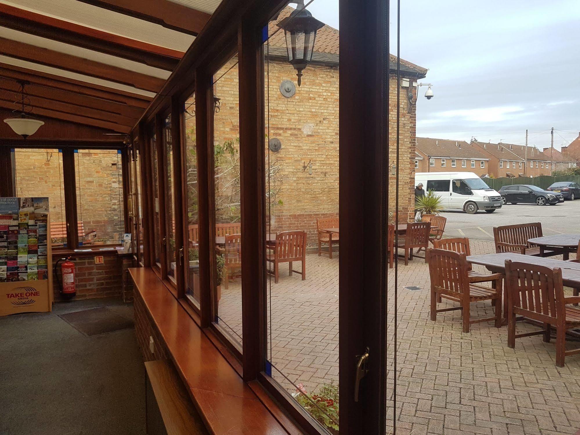 Millgate House Hotel Newark-on-Trent  Bagian luar foto
