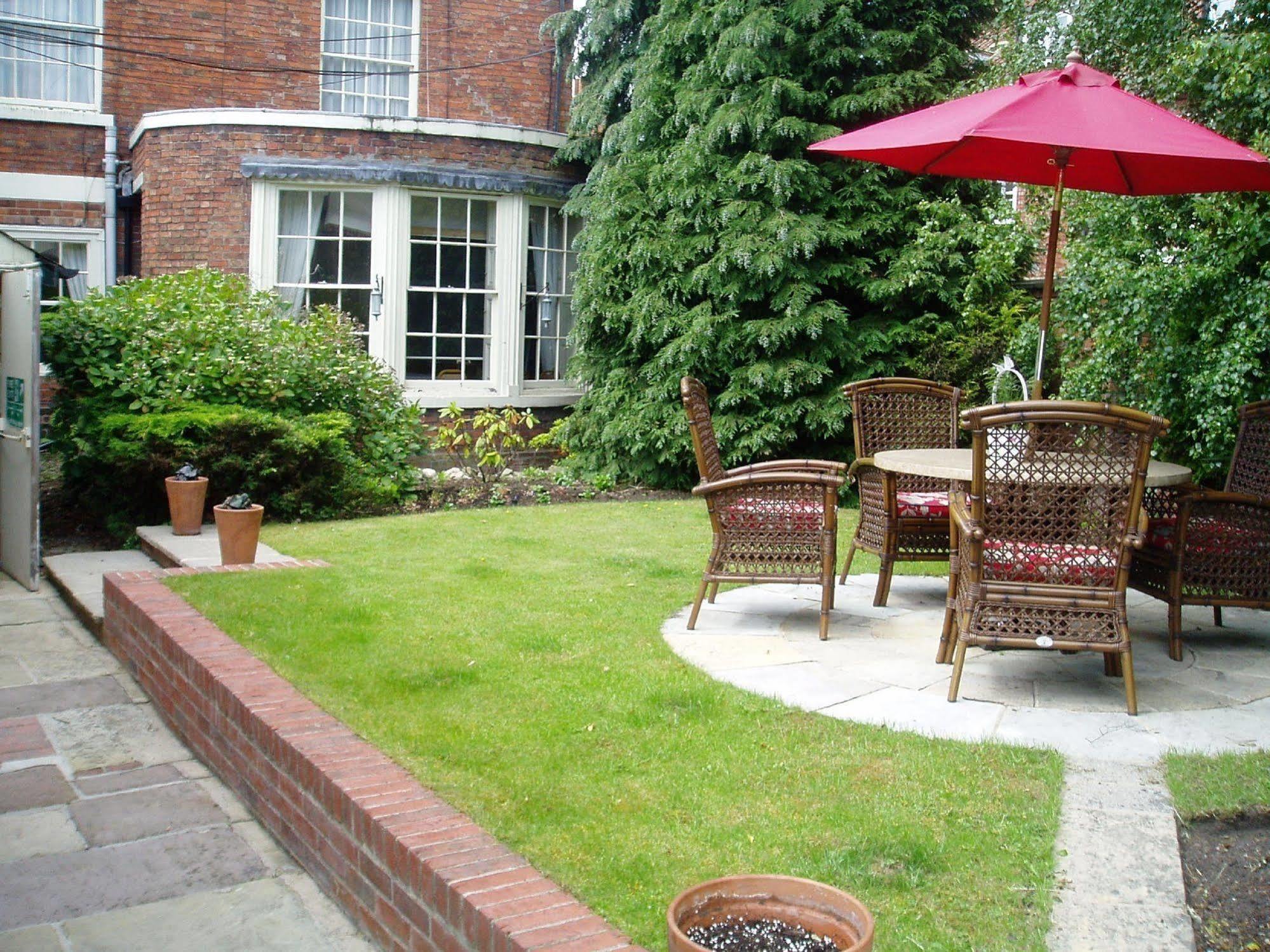 Millgate House Hotel Newark-on-Trent  Bagian luar foto